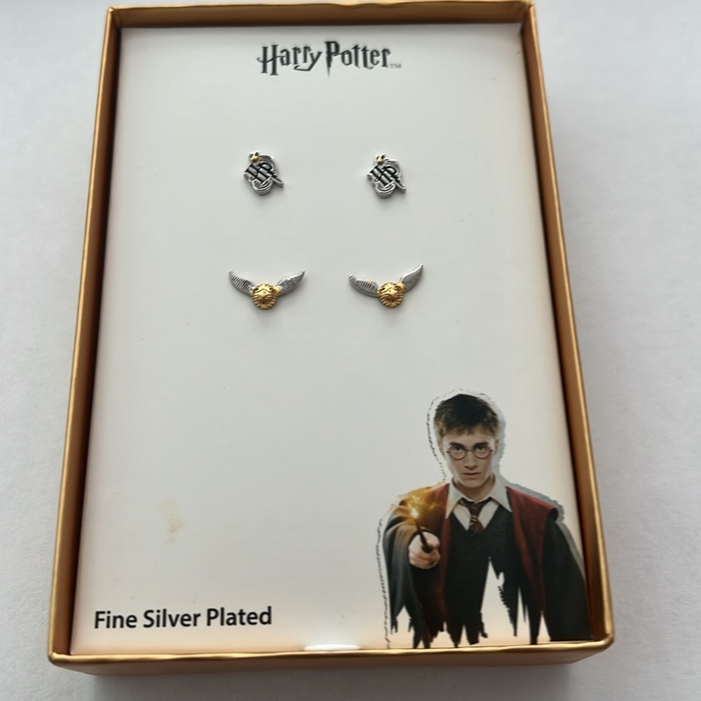 Harry Potter Silver Plated Earrings 2 Pair